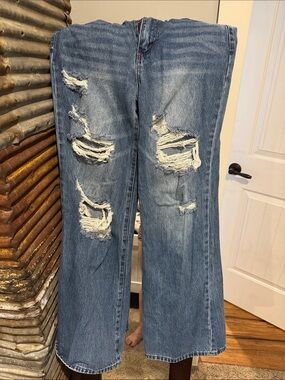 Vibrant Distressed Wide-Leg Women’s Jeans - Blue